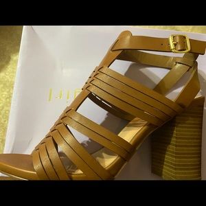 COGNAC MADDEN GIRL 3 3/4” SANDALS